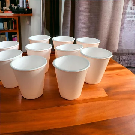 Vantagens de utilizar copos térmicos de isopor